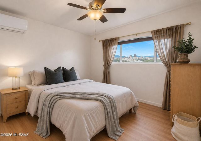 220 S Clausen Circle, Tucson, AZ 85745