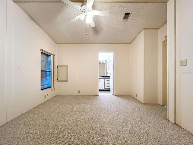 35924 BUENO DR, Zephyrhills, FL 33541
