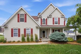 8297 Waxwing Drive, Freeland, MI 48623