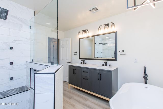 3326 E MEAD Drive, Gilbert, AZ 85298