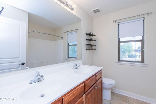 3326 E MEAD Drive, Gilbert, AZ 85298