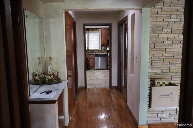 23521 Lee Baker Drive, Southfield, MI 48075
