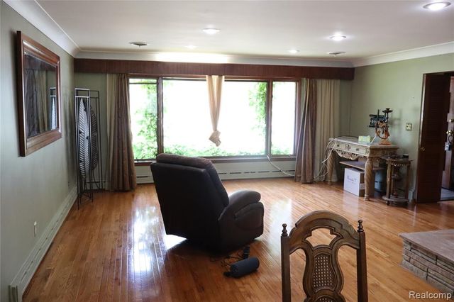 23521 Lee Baker Drive, Southfield, MI 48075