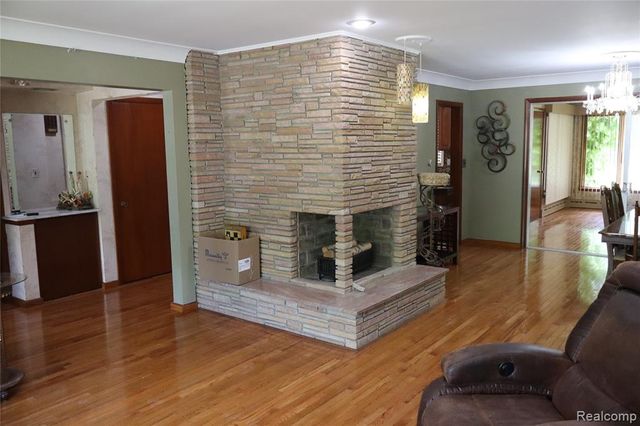 23521 Lee Baker Drive, Southfield, MI 48075