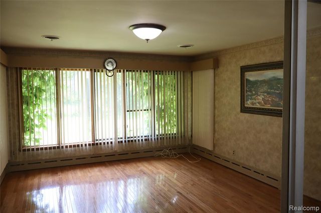 23521 Lee Baker Drive, Southfield, MI 48075