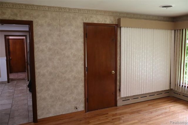 23521 Lee Baker Drive, Southfield, MI 48075