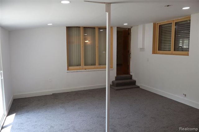 23521 Lee Baker Drive, Southfield, MI 48075