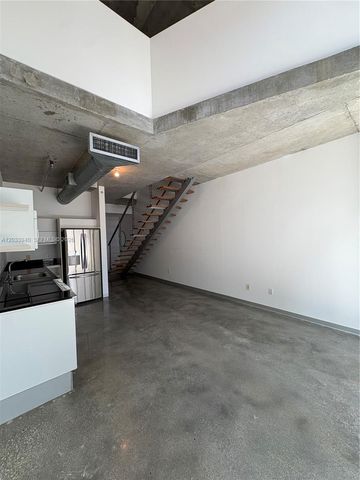 690 SW 1st Court 1212, Miami, FL 33130