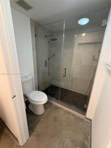 690 SW 1st Court 1212, Miami, FL 33130
