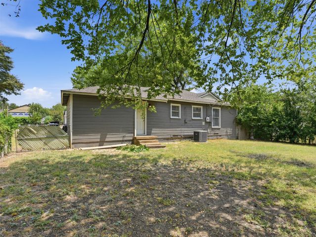 2025 Westchester Drive, Garland, TX 75041