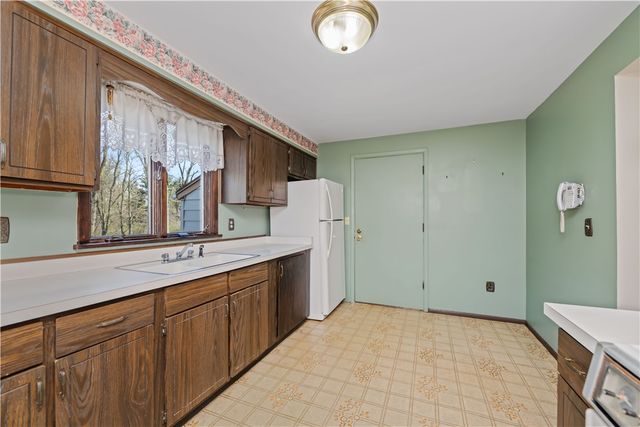 1340 Rush-Hen Town Line Road, Henrietta, NY 14543