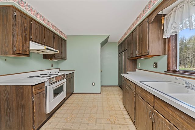 1340 Rush-Hen Town Line Road, Henrietta, NY 14543