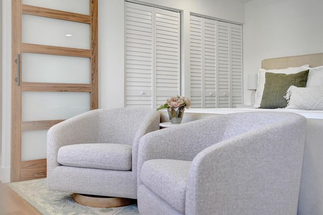 225 NE 10th Street, Delray Beach, FL 33444