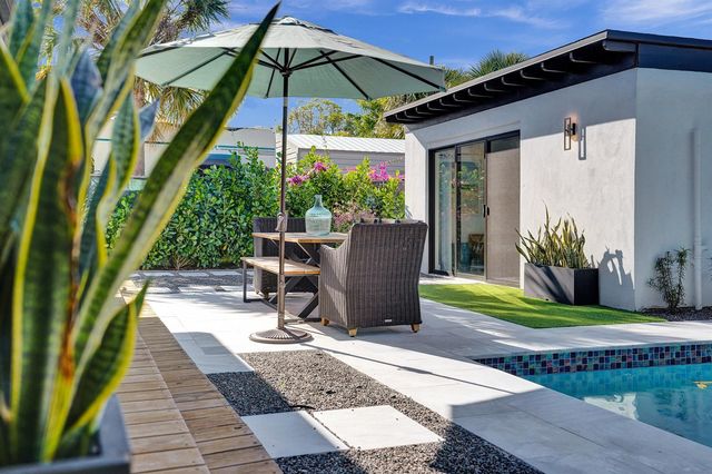 225 NE 10th Street, Delray Beach, FL 33444