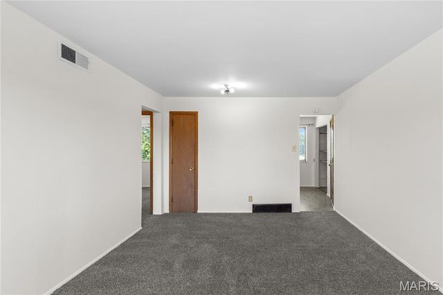 761 Thompson Drive, Florissant, MO 63031