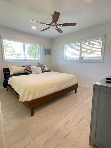 1580 SE 5th Street, Deerfield Beach, FL 33441