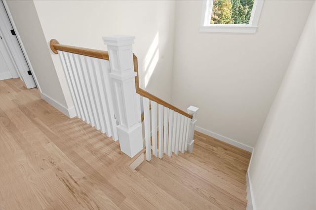 22 Nolet Avenue, Salem, NH 03079