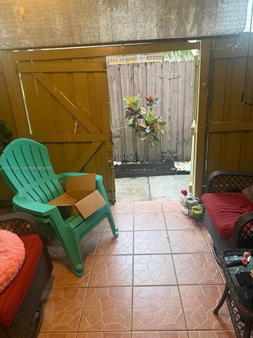 275 W 68th Street 103, Hialeah, FL 33014