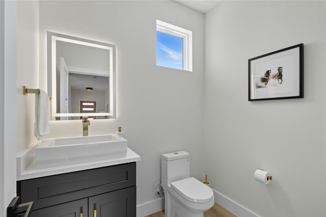 8303 Tombstone CV, Lago Vista, TX 78645