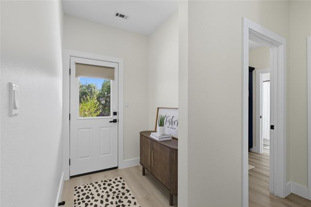 8303 Tombstone CV, Lago Vista, TX 78645