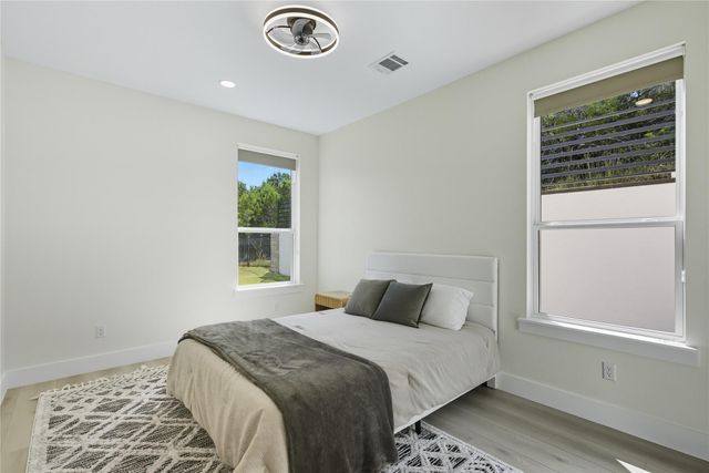 8303 Tombstone CV, Lago Vista, TX 78645