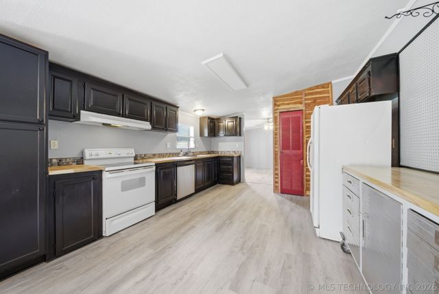 9917 N Scenic Drive N, Mannford, OK 74044