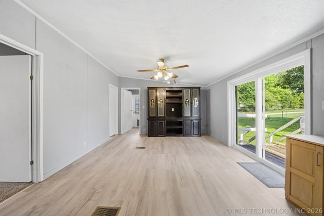 9917 N Scenic Drive N, Mannford, OK 74044