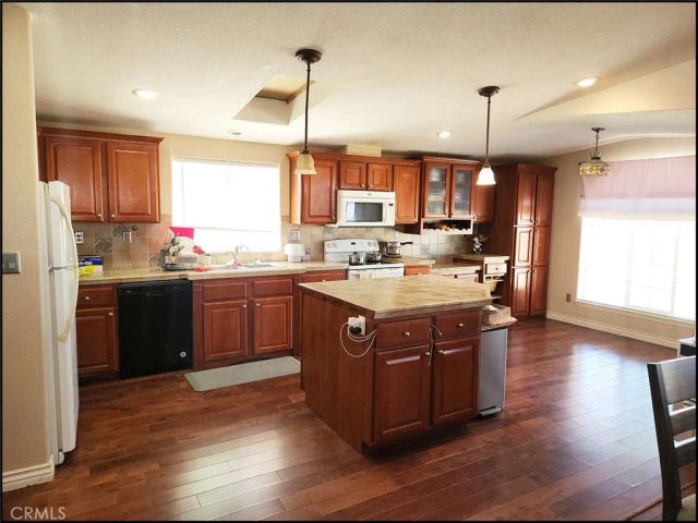 2629 Phelan Road, Pinon Hills, CA 92372