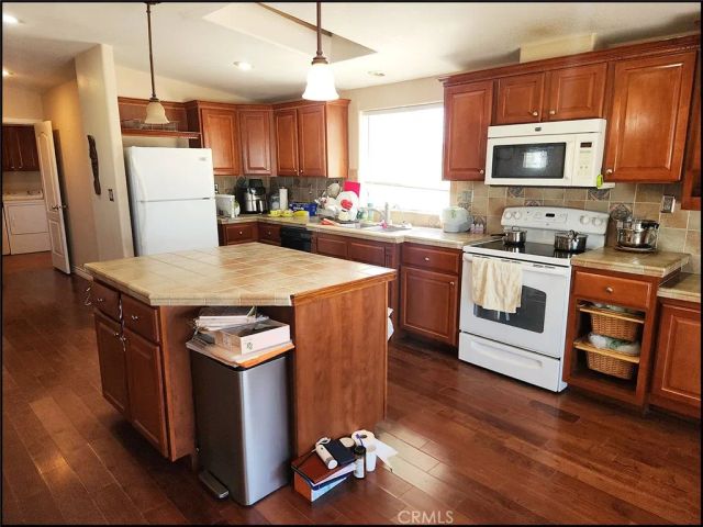 2629 Phelan Road, Pinon Hills, CA 92372