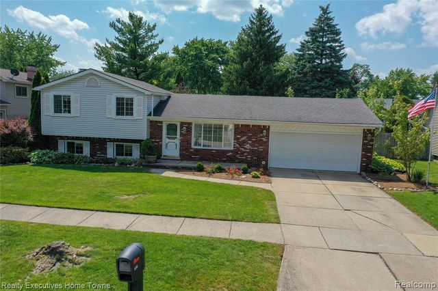 536 Central Street, Marysville, MI 48040