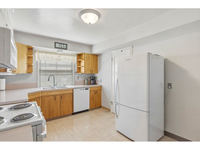 1603 23RD Ave, Longview, WA 98632