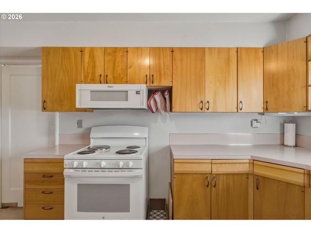 1603 23RD Ave, Longview, WA 98632