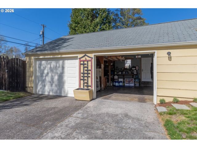 1603 23RD Ave, Longview, WA 98632