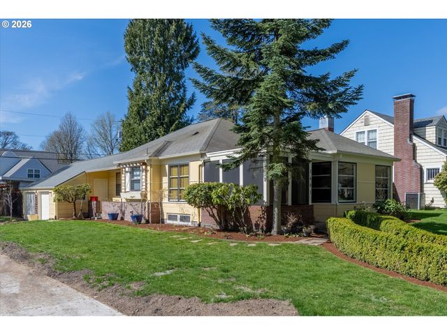 1603 23RD Ave, Longview, WA 98632