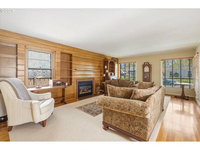 1603 23RD Ave, Longview, WA 98632