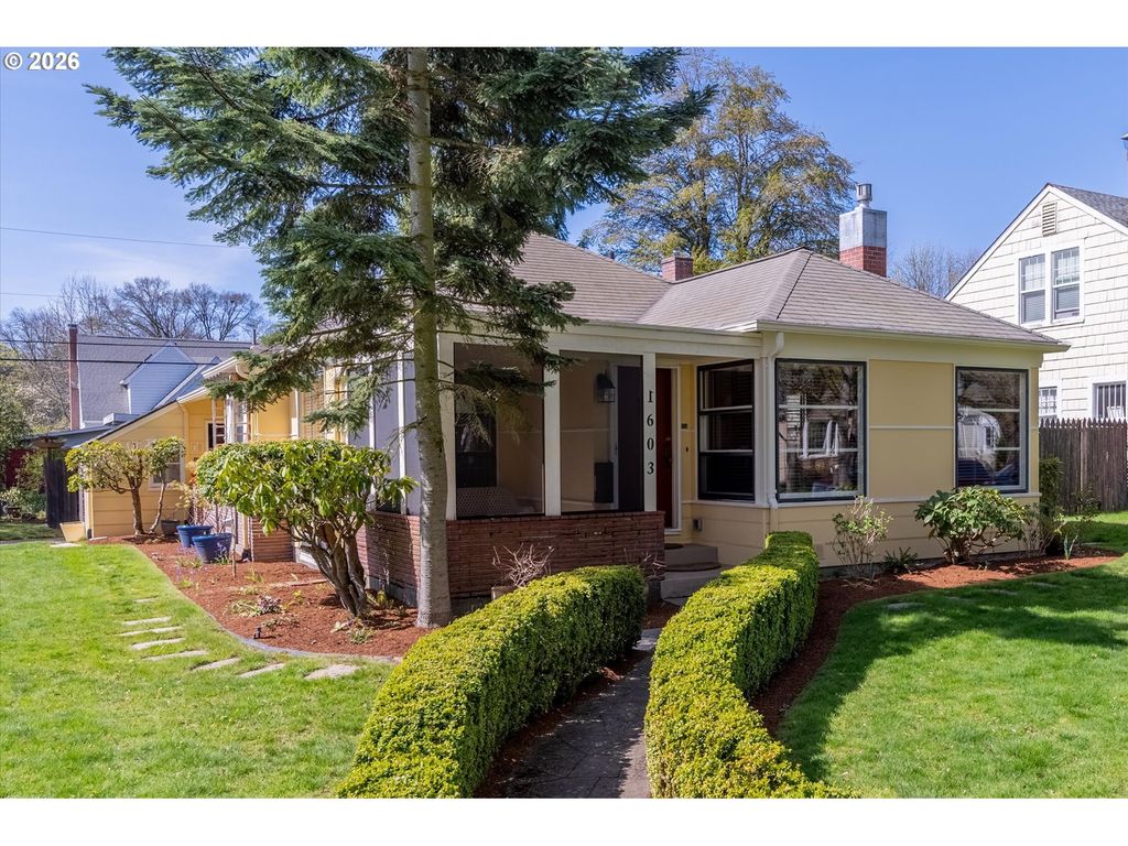 1603 23RD Ave, Longview, WA 98632