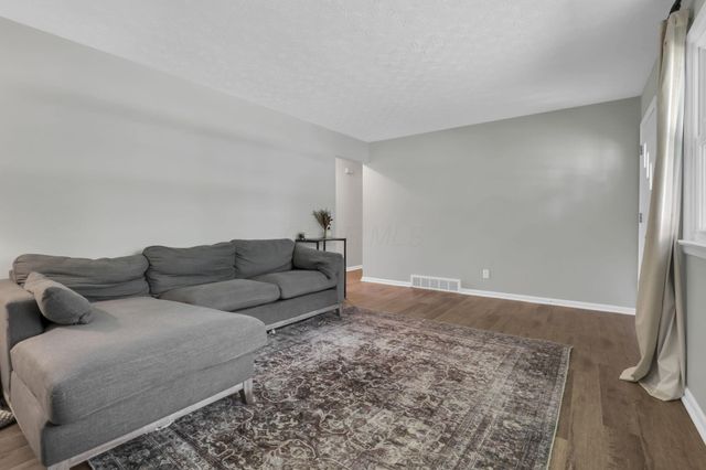 5203 Blair Avenue, Canal Winchester, OH 43110