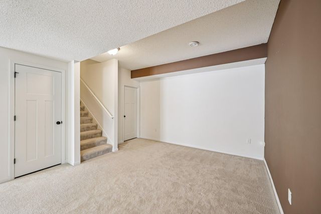 1442 Pebble Beach Drive, Woodbury, MN 55129