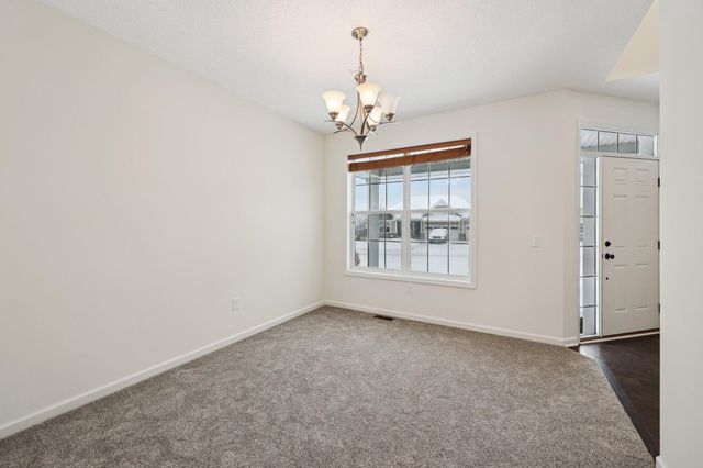 1442 Pebble Beach Drive, Woodbury, MN 55129