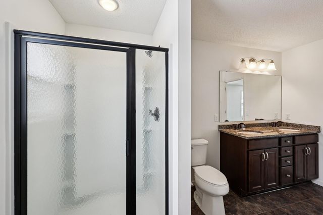 1442 Pebble Beach Drive, Woodbury, MN 55129