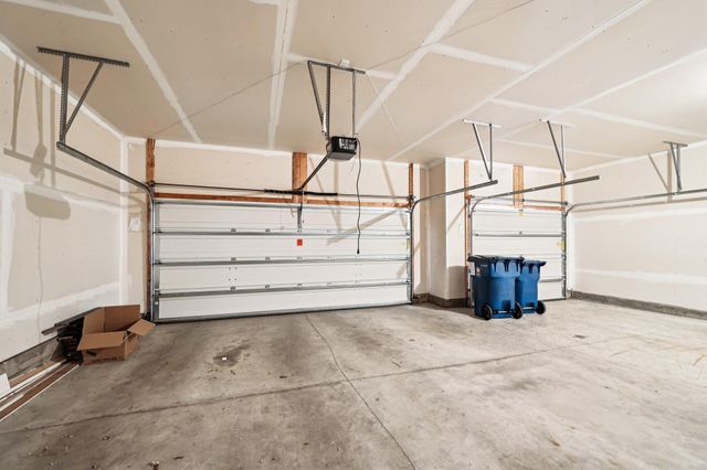 1442 Pebble Beach Drive, Woodbury, MN 55129