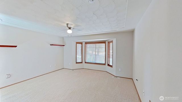 9544 Corvette Court, Lacey, WA 98516