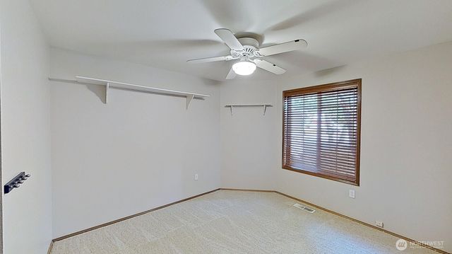 9544 Corvette Court, Lacey, WA 98516