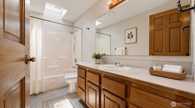 9544 Corvette Court, Lacey, WA 98516