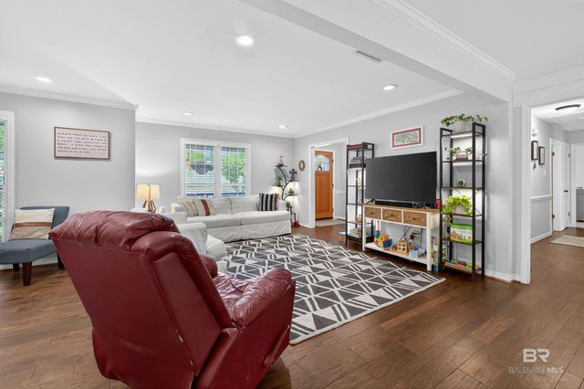 404 Pine Court, Mobile, AL 36608