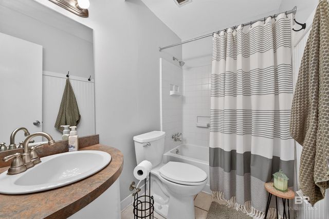 404 Pine Court, Mobile, AL 36608
