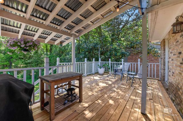 404 Pine Court, Mobile, AL 36608