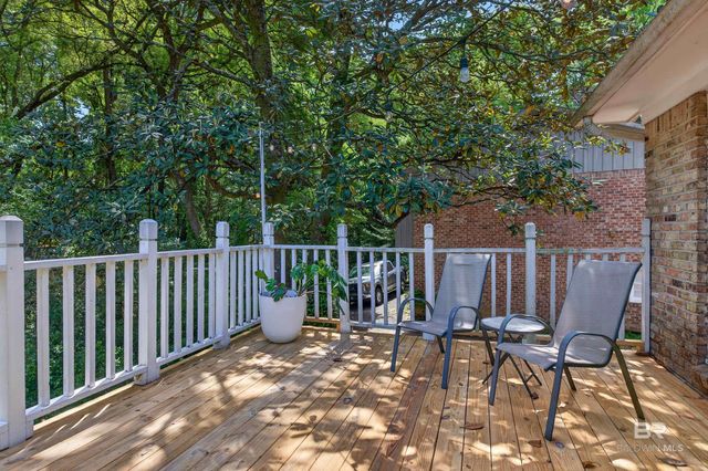 404 Pine Court, Mobile, AL 36608