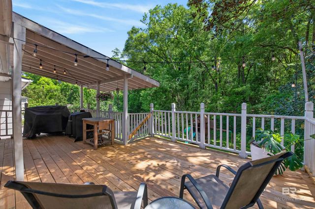 404 Pine Court, Mobile, AL 36608