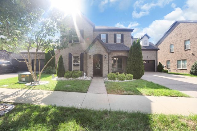 1003 Reese Dr, Franklin, TN 37069